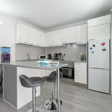 Апартаменты Precioso Apartamento Miraverde Con Piscina