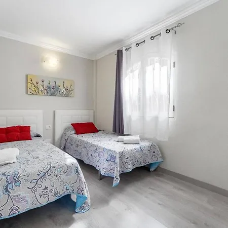 Апартаменты Precioso Apartamento Miraverde Con Piscina